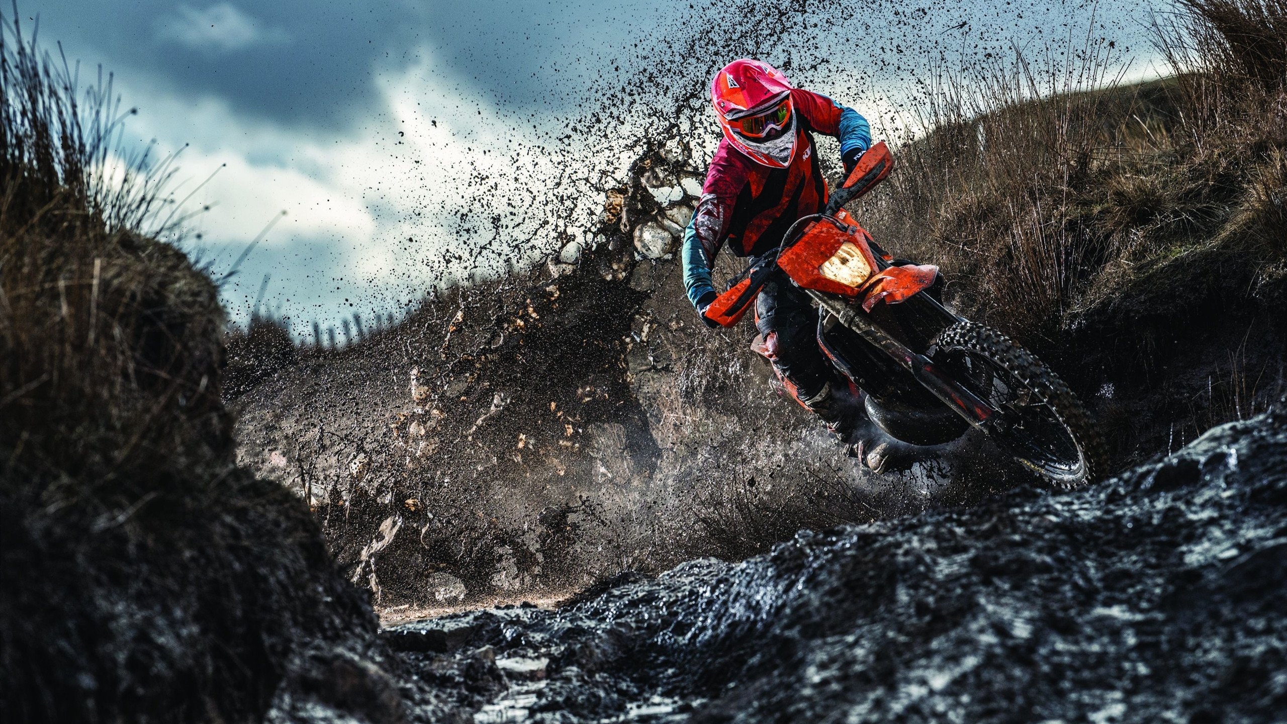 特色乡村水上拔河,传承传统文化的运动盛典,拔河项目