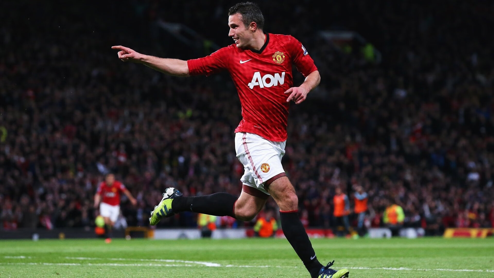 赫塔菲门将神扑救险场，赢得众人赞誉，赫塔菲转会